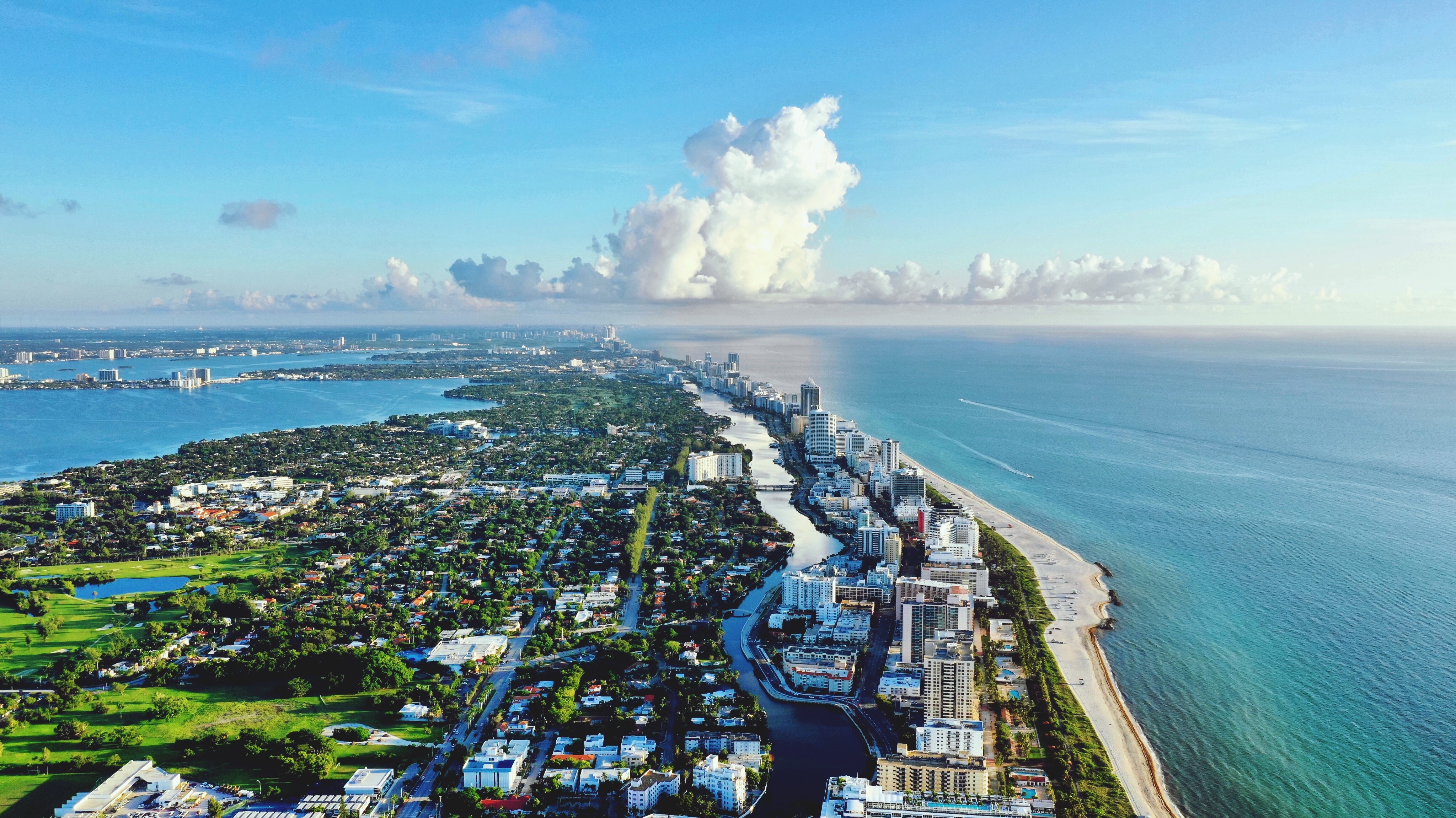 Miami Beach, an excellent choice for those looking to keep it simple on Thanksgiving – but preferably by the beach