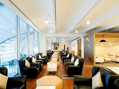 Miracle First Class Lounge (3-5hr stay) At Bangkok Airport
