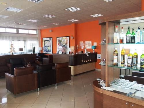 AHS Business Class Lounge, Cotonou Cadjehoun International