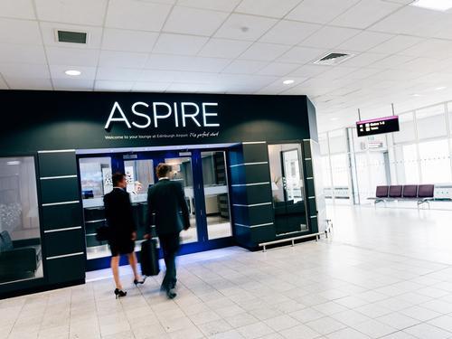 Aspire Lounge (gate 4)