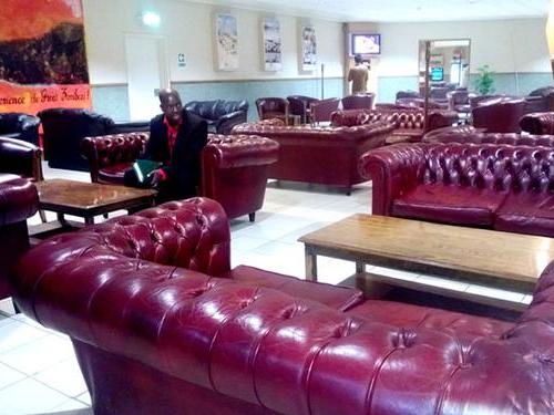 Dzimbahwe Executive Lounge, Harare International