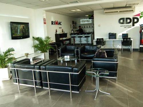 Caral VIP Lounge, Iquitos International