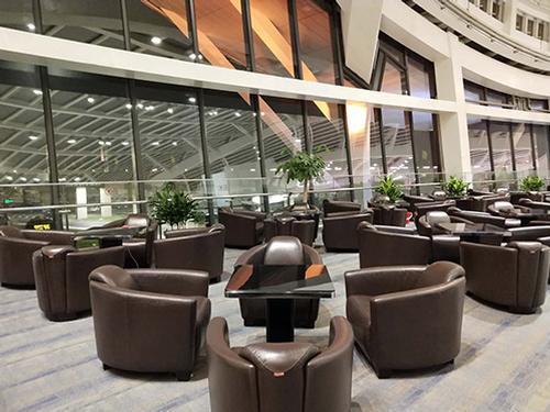 First & Business Class Lounge