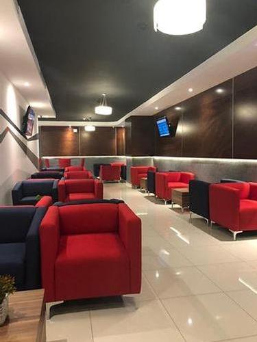 Oma Premium Lounge (Terminal B)