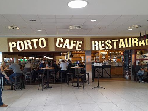 Porto Cafe Restaurant