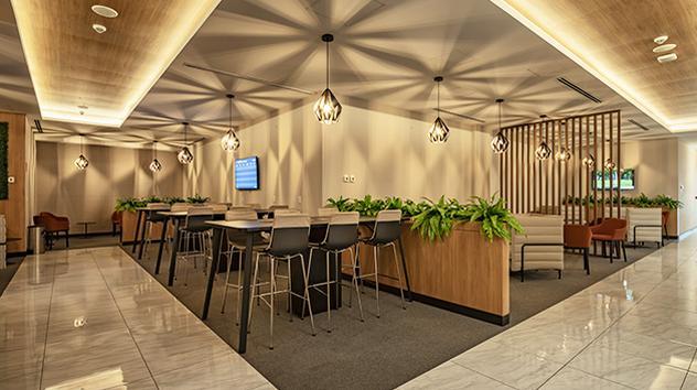 Oma Premium Lounge