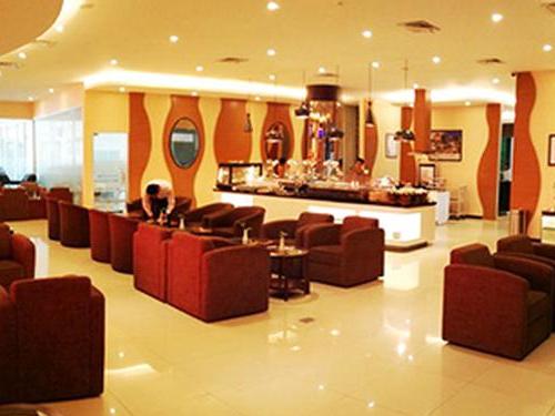 Blue Sky Lounge, Taraken Juwata, Indonesia