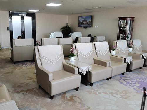 China Southern First/Business Class Lounge Zone A_Urumqi_China