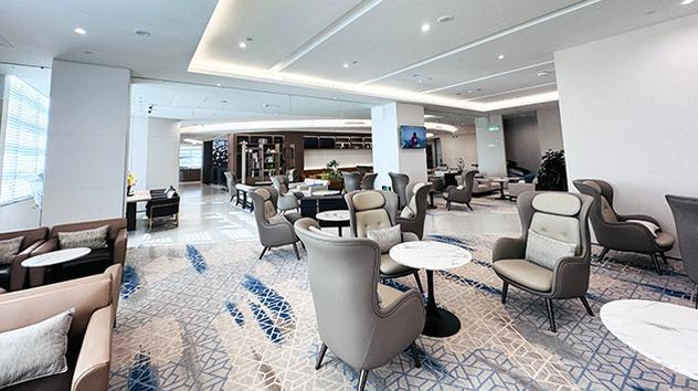 First Class Lounge 7