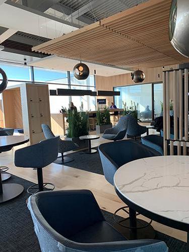 Ottawa International Airport Aspire Salon Lounge